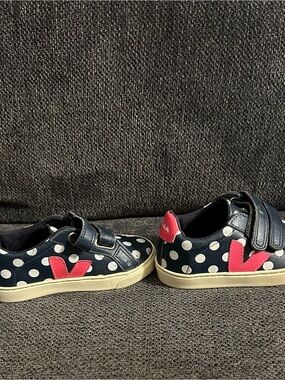 Veja Kids Navy Polka Dot Sneakers with Pink V Detail